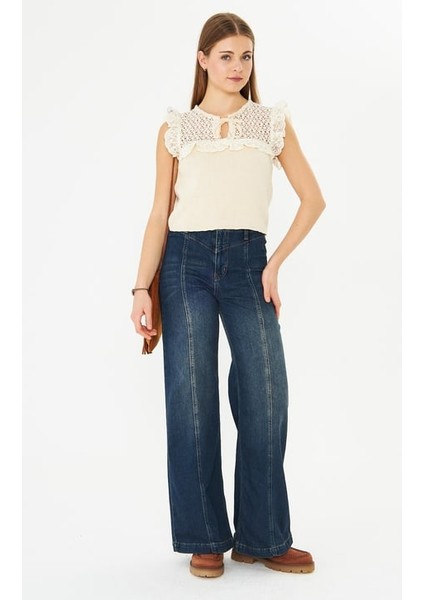 Fırfırlı Dantelli Pamuklu Triko Krem