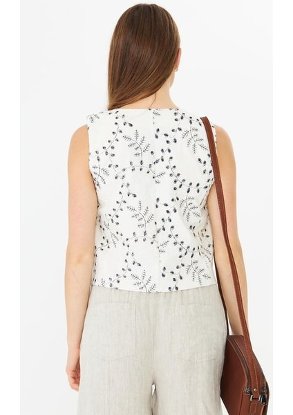 Işlemeli Yelek Ekru Lacivert indirimleri