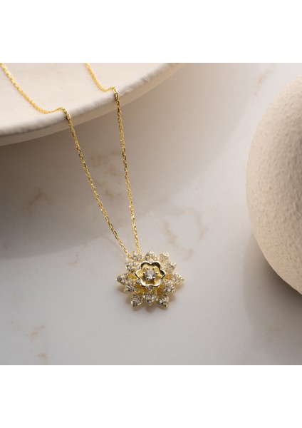 925 Ayar Gümüş Katmanlı Lotus Çiçeği Kolye fırsatları