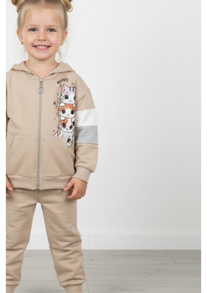 Pembe Kalp Detaylı Çocuk Eşofman Takımı (3-7 Yaş) fırsatları