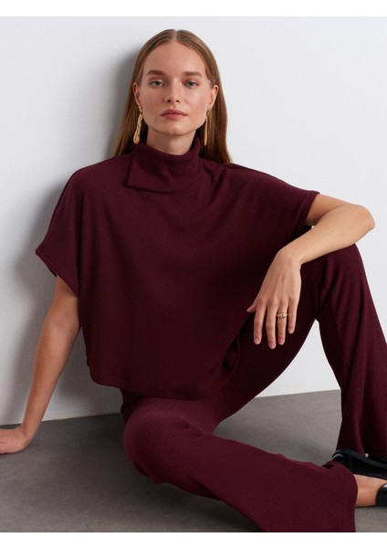 32239 Asimetrik Kesim Boğazlı Top-Bordo