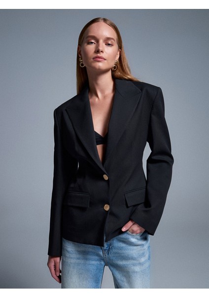 60774 Fitted Kesim Vatkalı Blazer-Siyah modelleri