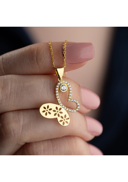 925 Ayar Gümüş Çiçek Desenli Taşlı Kelebek Kolye