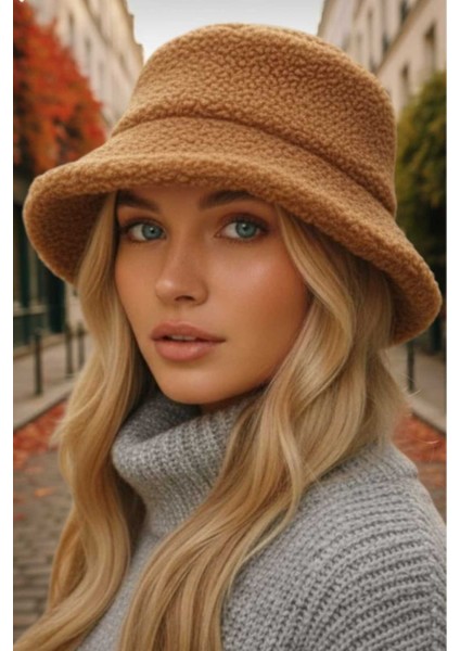 Kadın Kışlık Yumuşak Tüylü Teddy Peluş Buklet Kova Şapka modelleri
