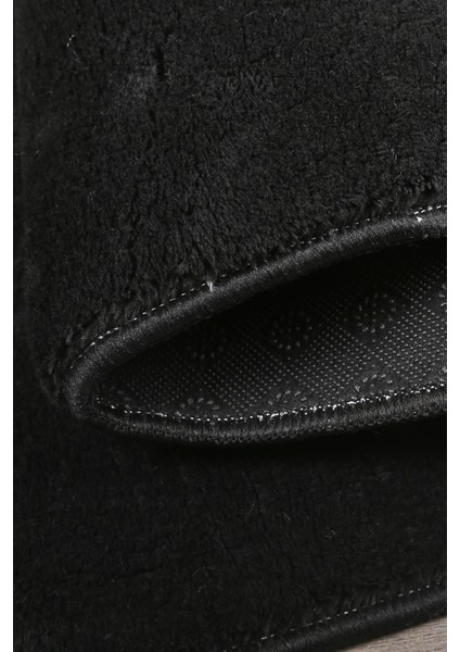 Siyah Uzun Tüylü Peluş Püsküllü Kaymaz Yıkanabilir Saçaklı Halı modelleri