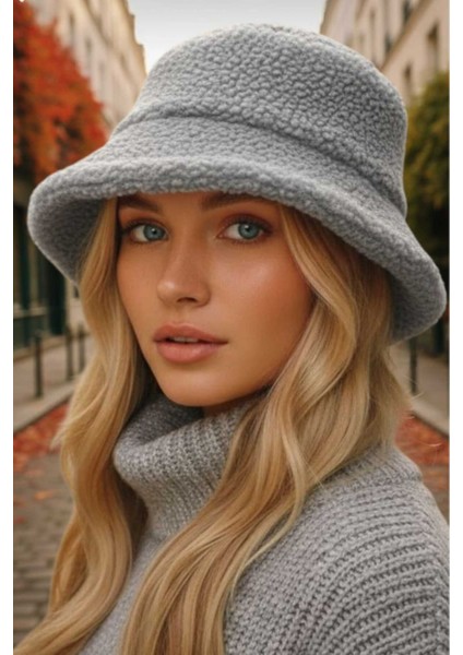 Kadın Kışlık Yumuşak Tüylü Teddy Peluş Buklet Kova Şapka modelleri