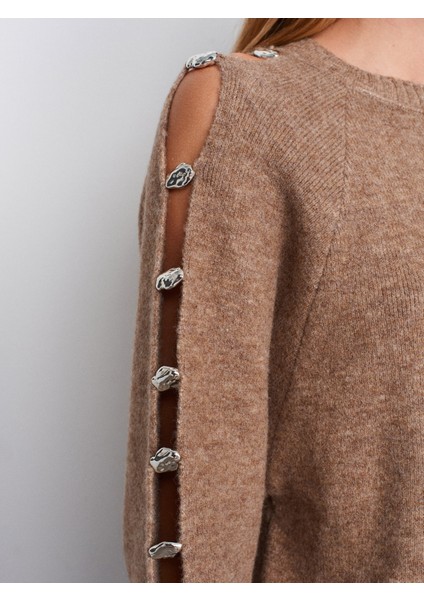 10810 Yün Karışımlı Aksesuar Detaylı Triko Kazak-Vizon fırsatları