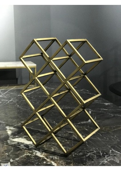 8'li Metal Şaraplık Seti, Şık ve Dayanıklı Tasarım ile Sofralara Zarafet Katıyor