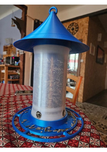 1 Litre Kuş Yemliği – Bahçe ve Balkon Için Dekoratif Kuş Besleyici