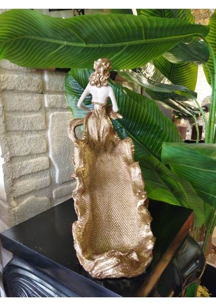 Şık ve Fonksiyonel Dekoratif Şaraplık, Zarif Tasarımıyla Evinizi Güzelleştirir modelleri