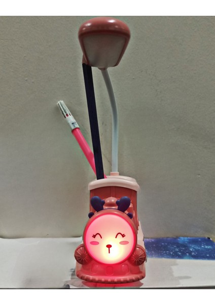 Sevimli Tren Pembe Masa Lambası ve Kalemlik, Şık ve Kullanışlı Tasarım fırsatları