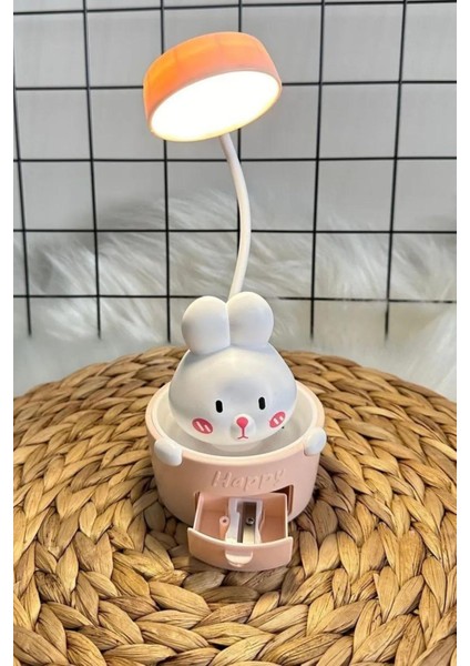 Sevimli Tavşanlı Şarjlı Masa Lambası, LED Işık ve Sticker Hediyeli fırsatları