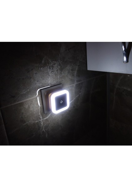 Iki Adet Renkli Sensörlü Gece Lambası, Tak ve Çalıştır, Spot LED Işık Seti fiyatları