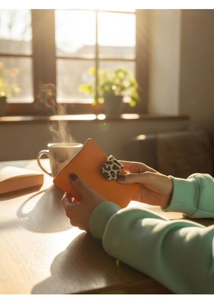 Deri Turuncu Kadın Cüzdanı fırsatları