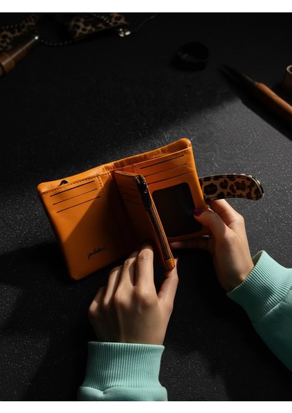 Deri Turuncu Kadın Cüzdanı indirimleri