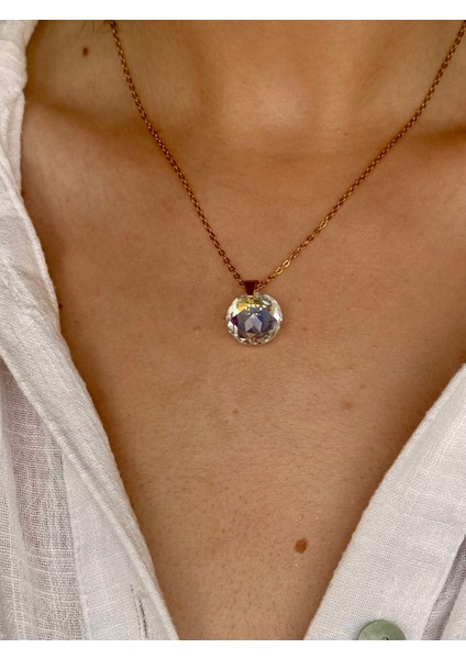 Kadın Çelik Kolye – Pırlanta Kesim Işıltılı Daire Taş Detaylı Minimalist Tasarım modelleri