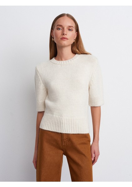 10821 Bisiklet Yaka Kısa Kollu Triko Kazak-Ekru