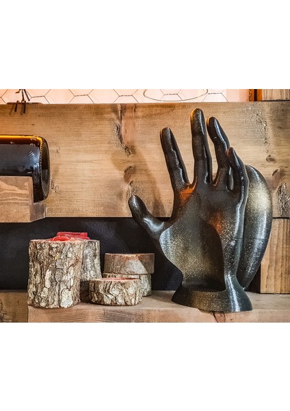 Şaraplık Siyah-Altın Püskürtme, Şık ve Modern Tasarım ile Zarif Sunum Sağlar. fiyatları