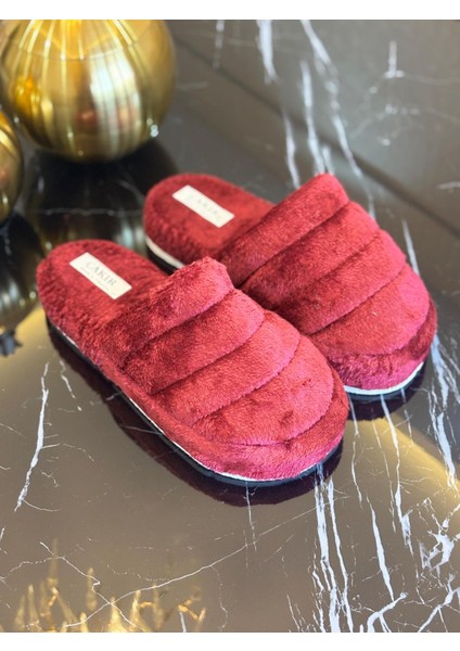 🩰 Çakır Kadın Kışlık Ev Terliği Kapalı Ön Yumuşak Peluş Kaymaz Taban Bordo Rahat Ev Ayakkabısı