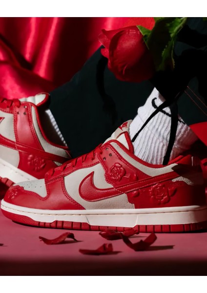 Dunk Low ''embossed Rose Details'' Kadın Deri Spor Ayakkabı - HF1986-100