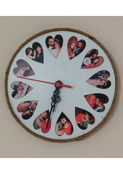 Çok Renkli Yuvarlak Saat, 20,5 cm Çaplı, Şık ve Dayanıklı Tasarım