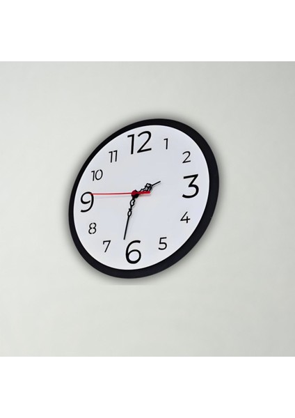 Şık ve Sade 30X30 cm Beyaz Saat, Her Ev Için Güzel Bir Dekorasyon Seçeneği