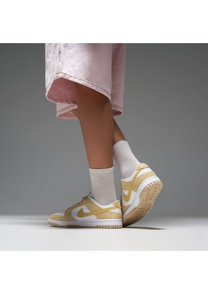 Dunk Low Sarı Kadın Deri Sneaker Ayakkabı - FN7167-700