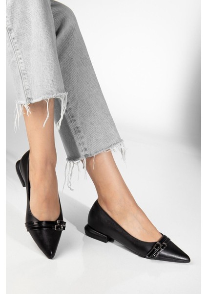 Kadın Hakiki Deri Çift Toka Detaylı Özel Tasarım Rahat Şık Siyah Babet