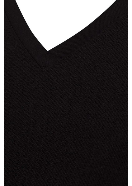 Aesco Star 206 Modal Yarım Kol V-Yaka T-Shirt Atlet modelleri