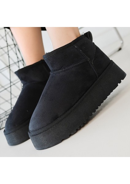Içi Kürklü Bot Süet Siyah Topuk Boyu 4 cm fırsatları