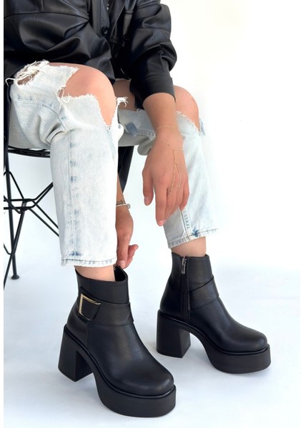 Yandan Fermuarlı Topuklu Bot Cilt Siyah Topuk Boyu 8 cm modelleri
