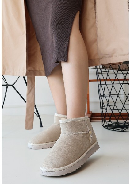 Içi Kürklü Bot Süet Bej Topuk Boyu 1 cm