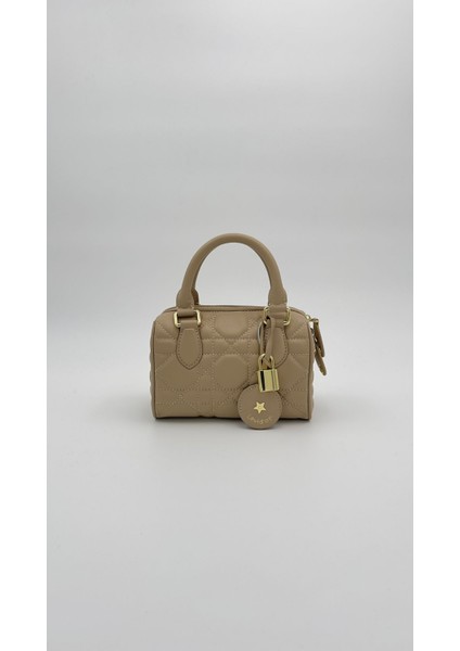 Vizon Kilit Aksesuar Detaylı El Çantası Orijinal Levid'or Premium