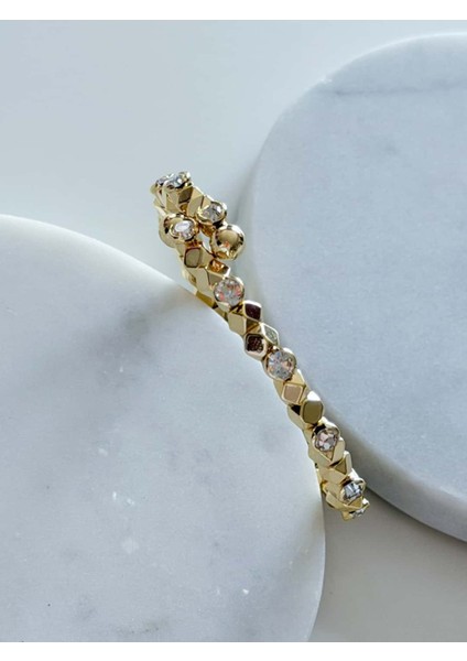 Özel Seri Taşlı Küp Bilezik