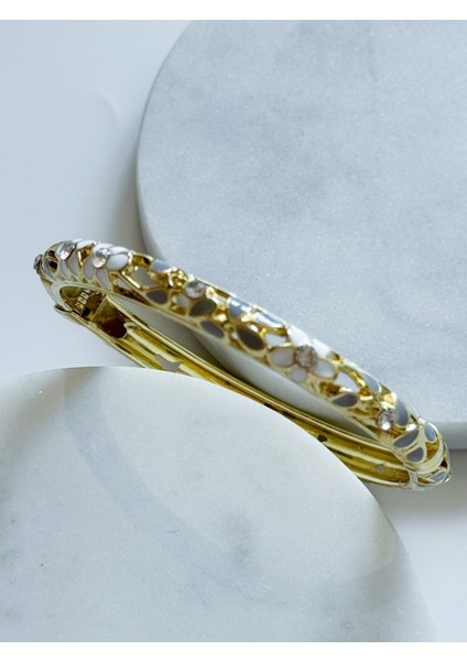 Çelik Mineli Çiçekli Bilezik