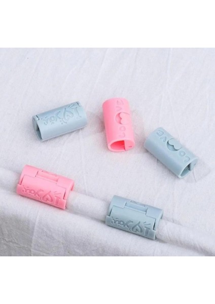 6 Adet Yorgan Döşek Kılıfı ve Çarşaf Tutucu Sabitleyici Kaydırmaz Nevresim Örtü Düzenleyici Klips