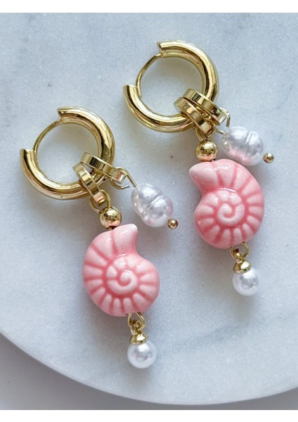 Çelik Charm Seramik Istiridye Küpe