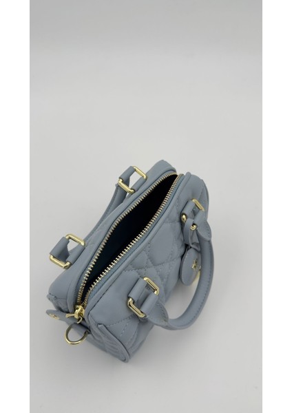 Mavi Kilit Aksesuar Detaylı El Çantası Orijinal Levid'or Premium