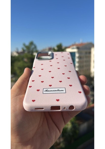 Samsung Galaxy A55 Kılıf Desenli Tasarımlı Kamera Koruma Çıkıntılı Soft Tasarım Elde Kaymayan Kapak fiyatları