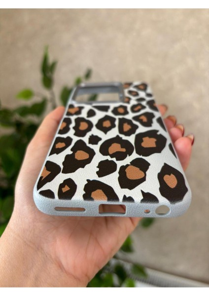 Infinix Hot 30I Kılıf Desenli Kamera Koruma Çıkıntılı Soft Tasarım Elde Kaymayan Kapak modelleri