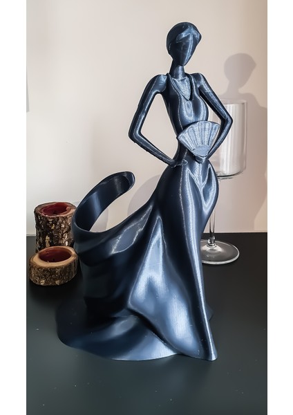 Şık ve Rahat Kadın Füme Şaraplık Elbise, Günlük ve Özel Günler Için Ideal.