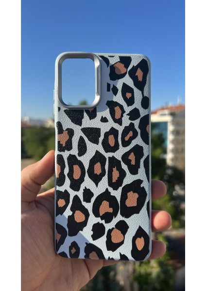 Samsung Galaxy A16 Kılıf Desenli Tasarımlı Kamera Koruma Çıkıntılı Soft Tasarım Elde Kaymayan Kapak