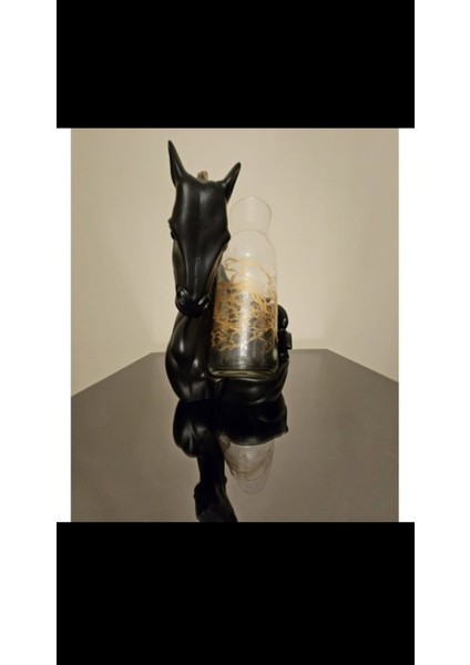 Şık ve Dekoratif At Şekilli Şişe Tutucu, Ev ve Ofis Dekorasyonuna Güzellik Katar