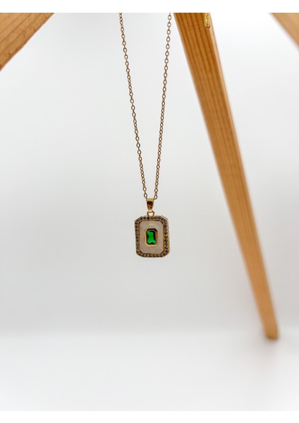 Fıora Zirkontaşlı Zümrüt Rengi Şık Zarif Kadın Kolye fiyatları