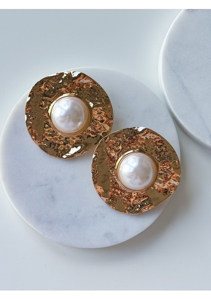 Büyük Düğme Küpe