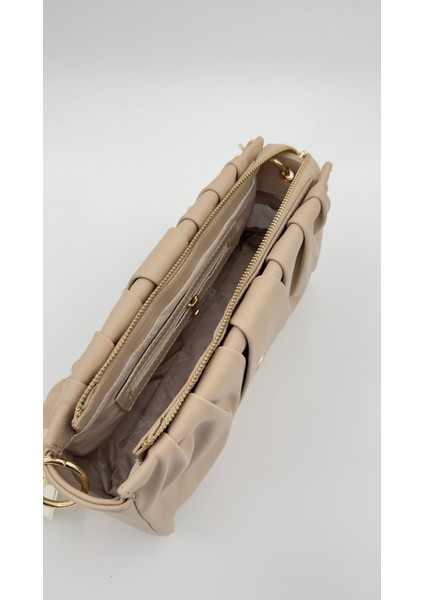 Vizon Büzgü Detaylı El Çantası Orijinal Levid'or