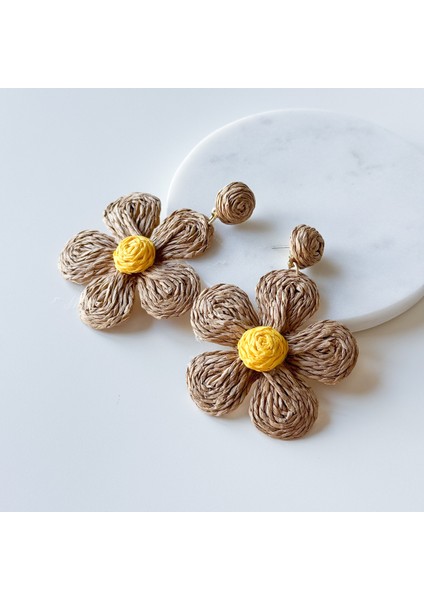 Hasır Sallantılı Çiçek Küpe