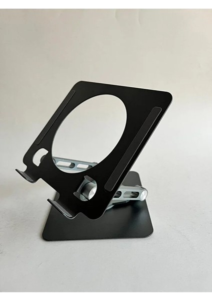 360 Derece Dönebilir Yükseltme Özellikli Sert Metal Soğutma Tasarımlı Tablet Tutucu Stand modelleri