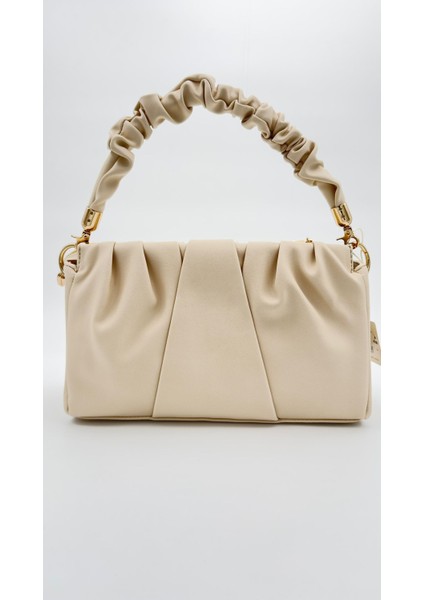 Krem Büzgü Detaylı El Çantası Orijinal Levid'or modelleri