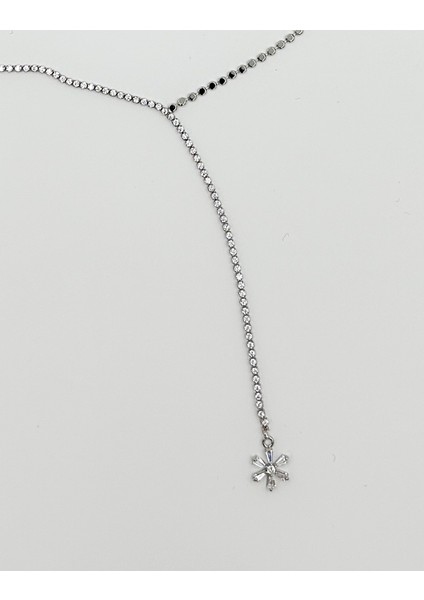 Fıora Zirkon Taşlı Çiçek Desenli Zarif Kolye- Kadın Hediyelik fırsatları